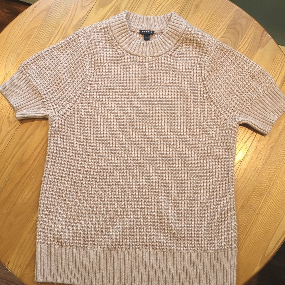 Torrid stretch square knit short sleeve